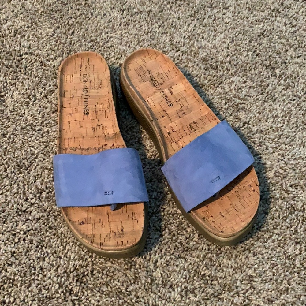 Donald Pliner Blue Sandal